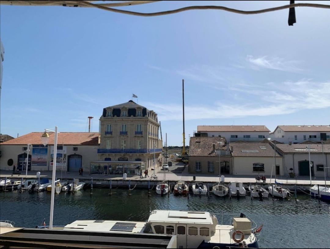 Appartement D'Exception Sur Le Port Pittoresque De Marseillan Bagian luar foto